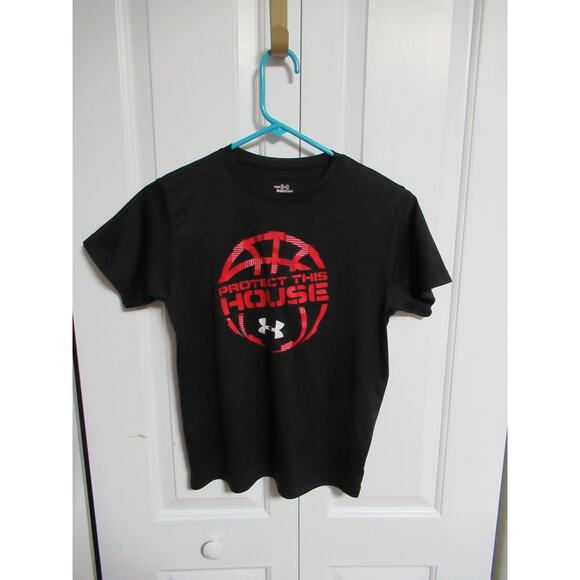 Pair of Youth Under Armour Shirts - Picture 7 of 11